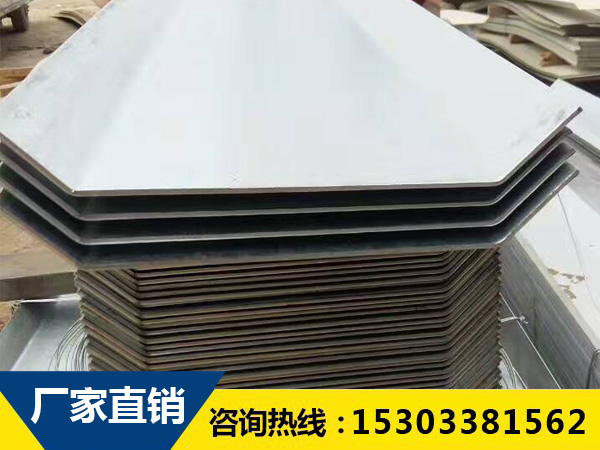 鋼板膩?zhàn)又顾畮? alt=